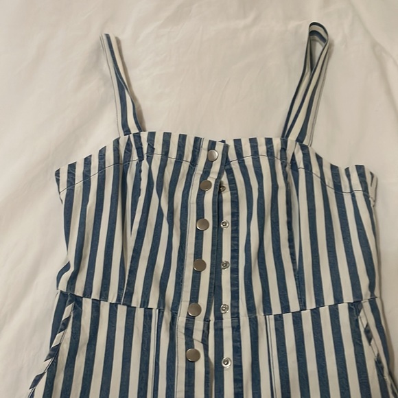 Blue and white striped midi dress with pockets - Picture 3 of 4